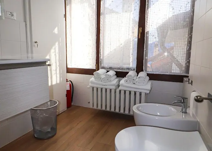 Apartment Casa Pettirosso Oggebbio